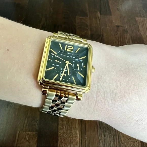 MARCJACOBS(マークジェイコブス) ★Gold l Watch MJ3462 アウトレット】マークジェイコブス MARC JACOBS 腕時計 COURTNEY
